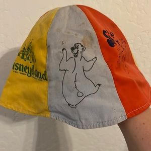 Vintage Disneyland bucket hat
